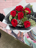 Half a dozen Roses